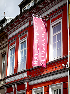 Haus_der_Seidenkultur